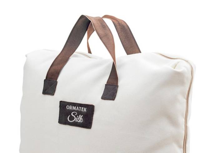 Подушка Silk Подушка Silk